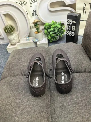 Brown Smooth Synthetic Upper Single Strap Mary Jane Shoes 8