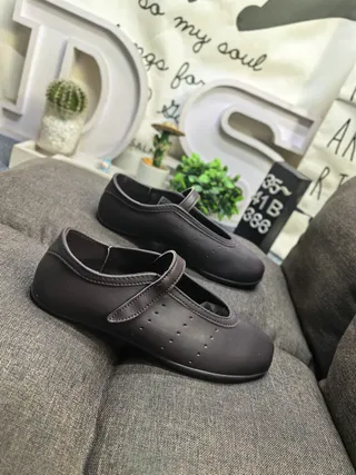 Brown Smooth Synthetic Upper Single Strap Mary Jane Shoes 9