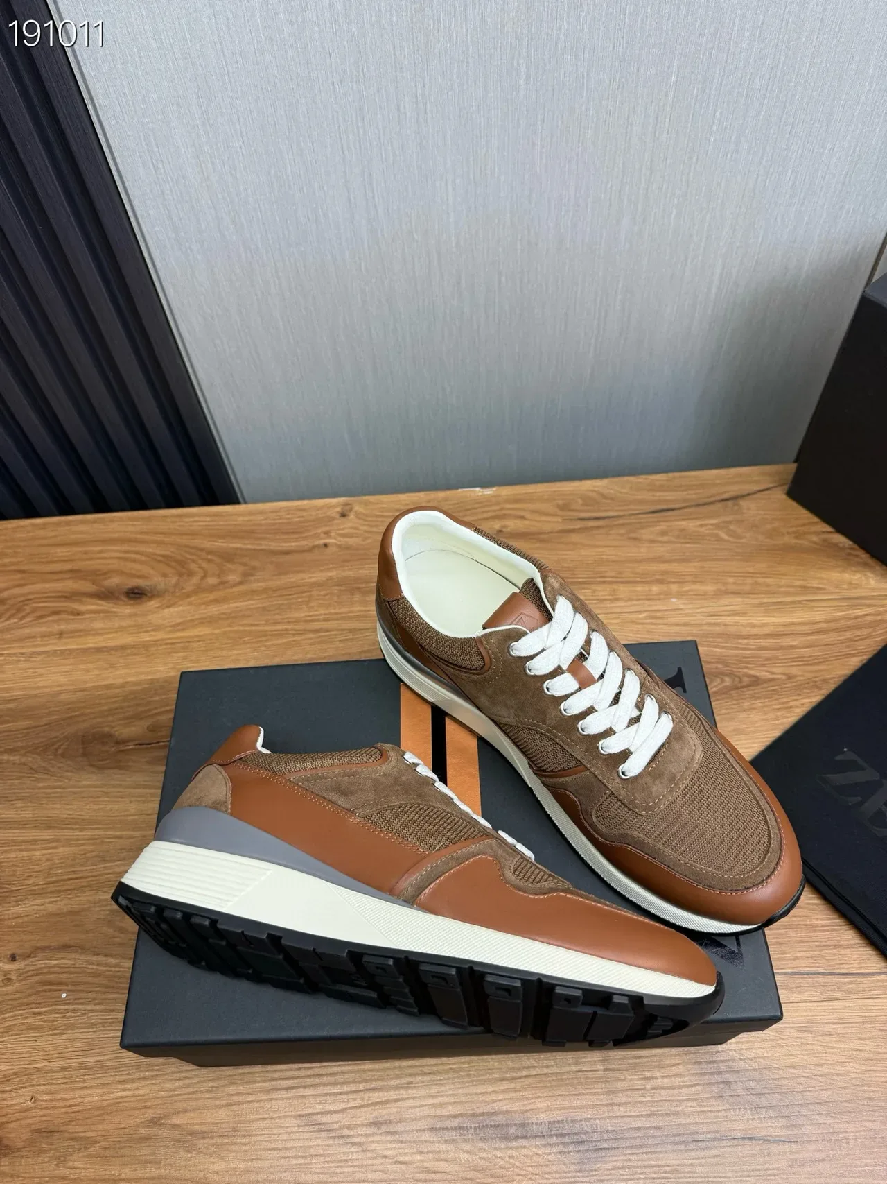 Brown Suede and Mesh Lace-Up Lifestyle Sneakers 7