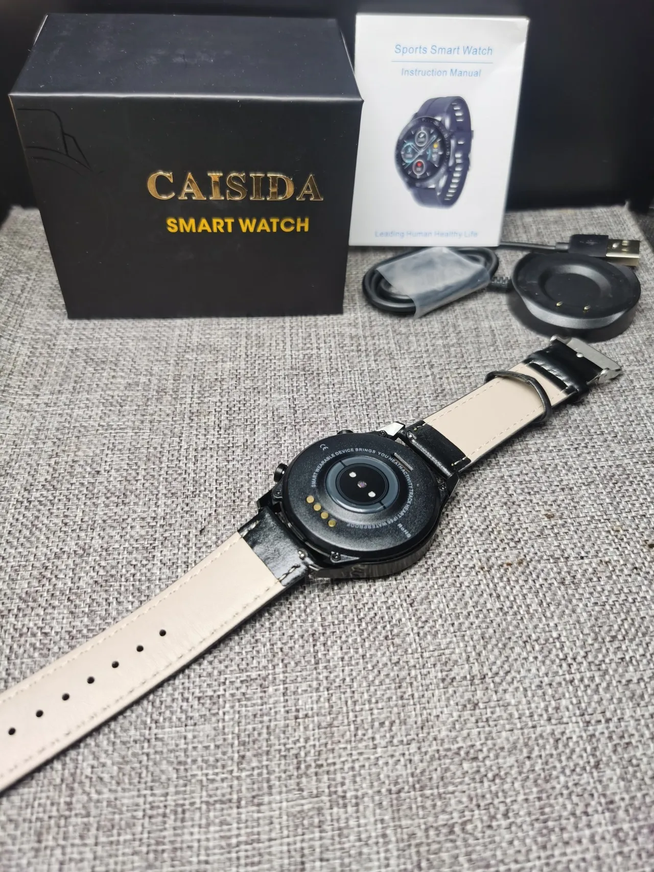 CAISIDA Smart Watch Black Leather Strap Round Digital Display Sports Watch 2