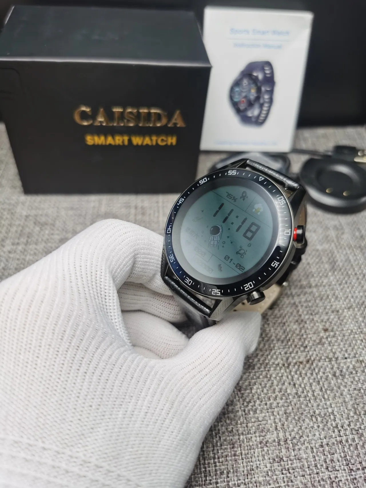 CAISIDA Smart Watch Black Leather Strap Round Digital Display Sports Watch 3