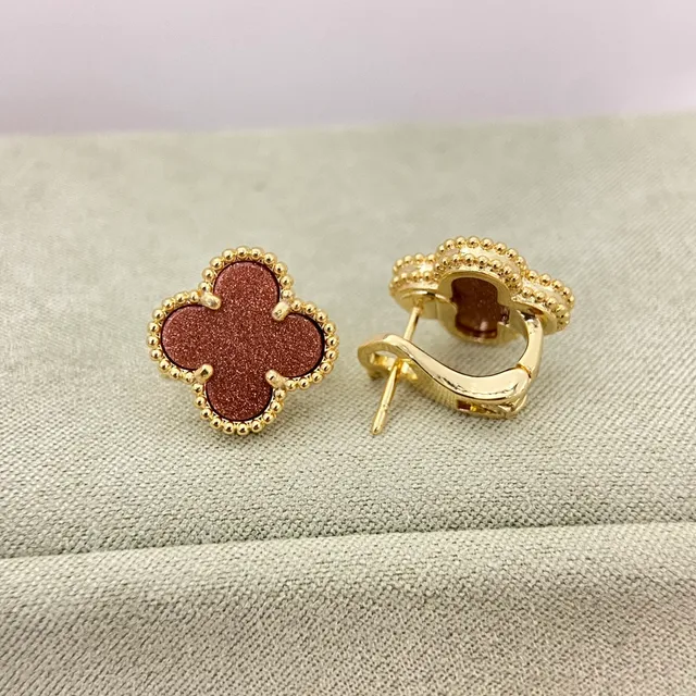 Clover-Shaped Glitter Brown Stone Stud Earrings 2