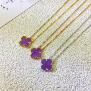 Colliers pendants en forme de trèfle, pierres violettes, bisels avec perles