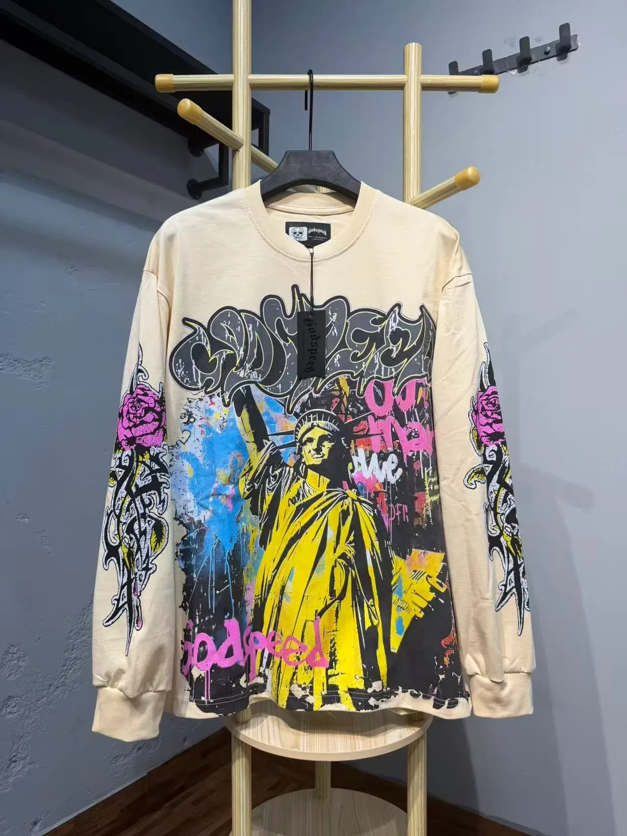 Cream Graphic-Print Oversized Long-Sleeve T-Shirt 7