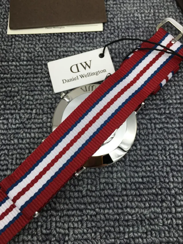 Daniel Wellington White Red Minimalist Dial NATO Strap Quartz Watch 6