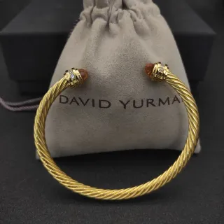 David Yurman Cable Classic Twisted سوار ذهبي اللون مرصع بحجارة