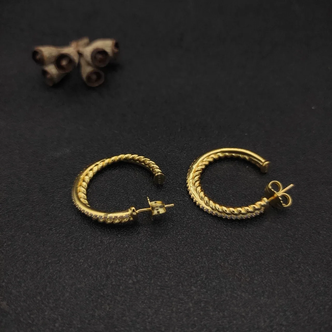 David Yurman Cable Classics Gold Transparent Twisted Rope Motif Pavé Stone Accent Earrings 7