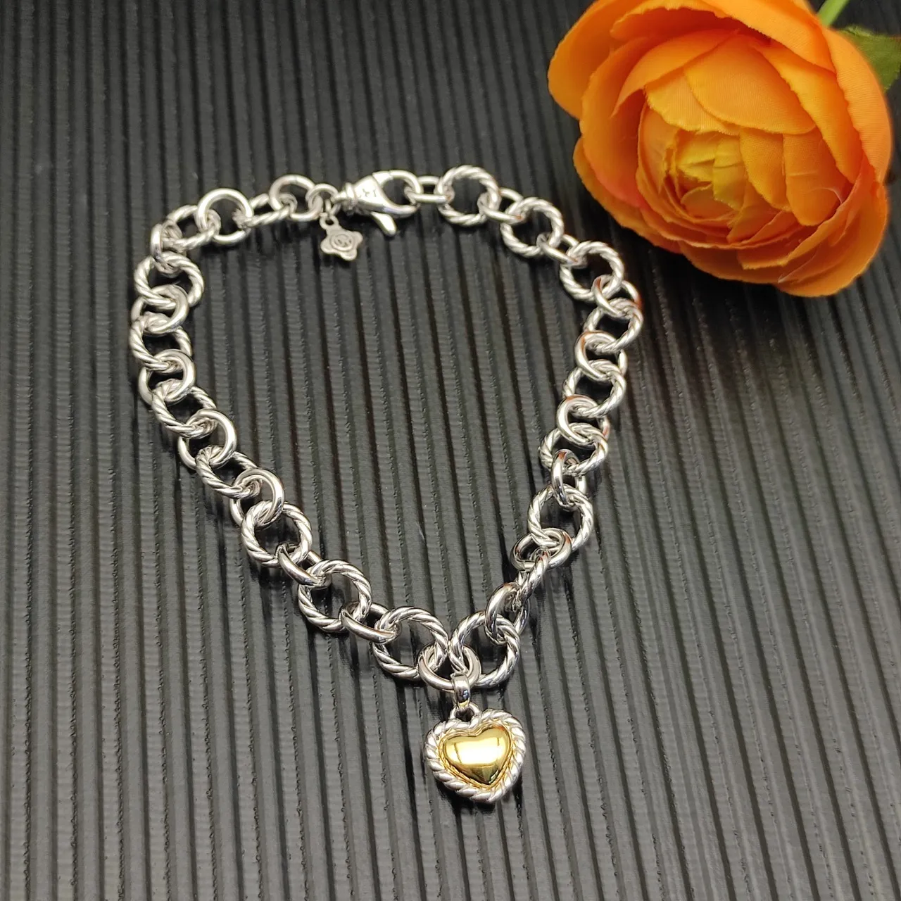 David Yurman Cable Classics Twisted Link Heart Charm Bracelet 9