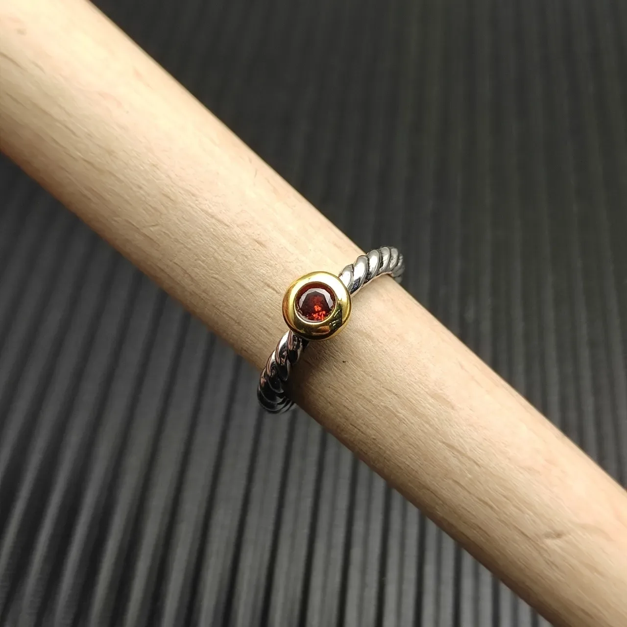 David Yurman Cable Collectibles Red Gemstone Two-Tone Ring 5