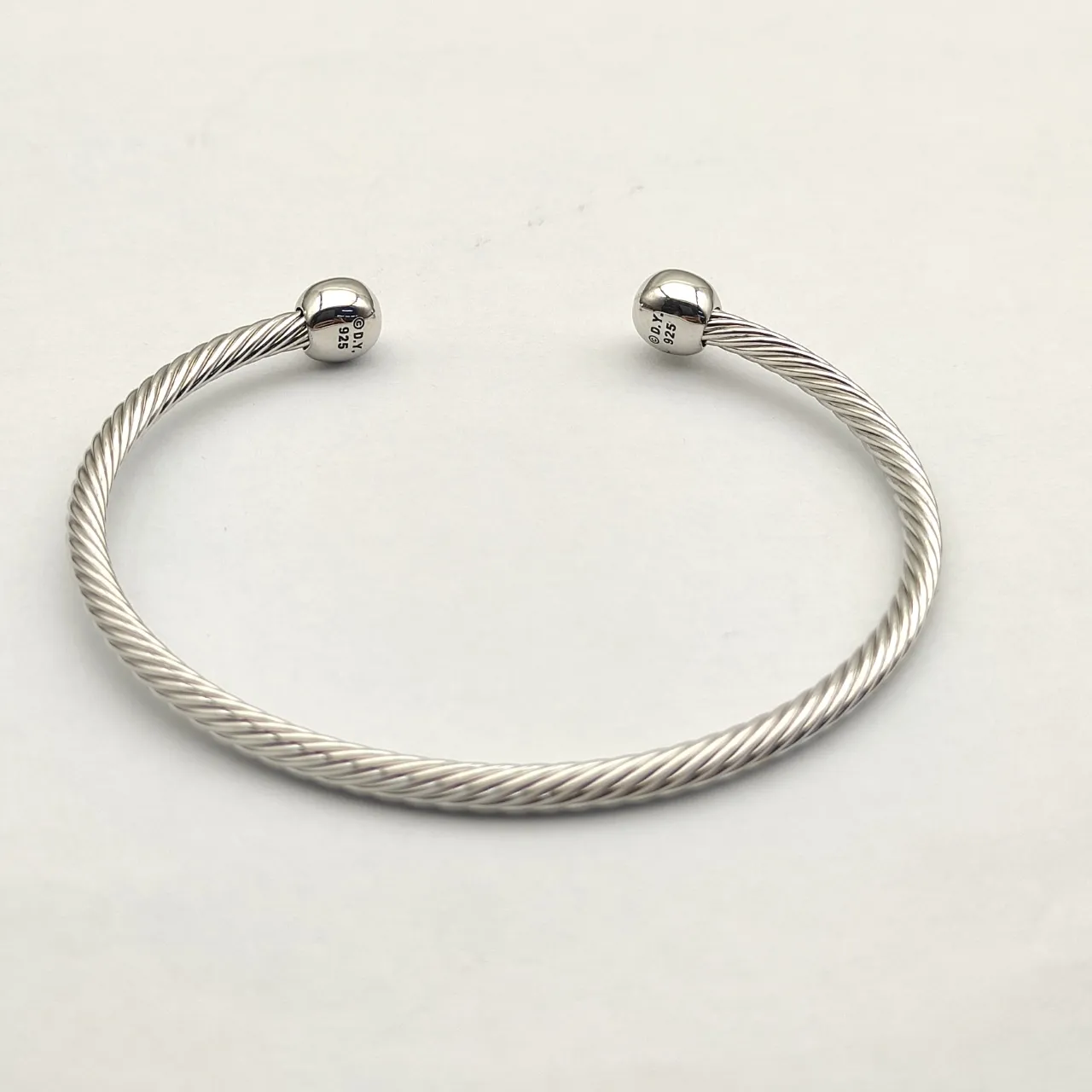 David Yurman Silver Green Cable-Twist Construction Bezel-Set Round Gemstones Bracelet 6