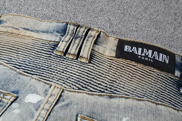 Distressed Paint-Splatter Slim-Fit Jeans 8