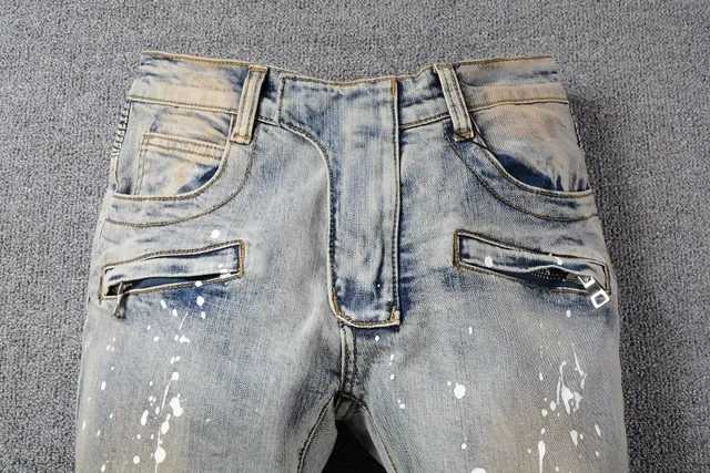 Distressed Paint-Splatter Slim-Fit Jeans 15