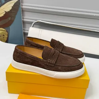 DOUCAL'S 棕白麂皮鞋面 钱币带 乐福鞋