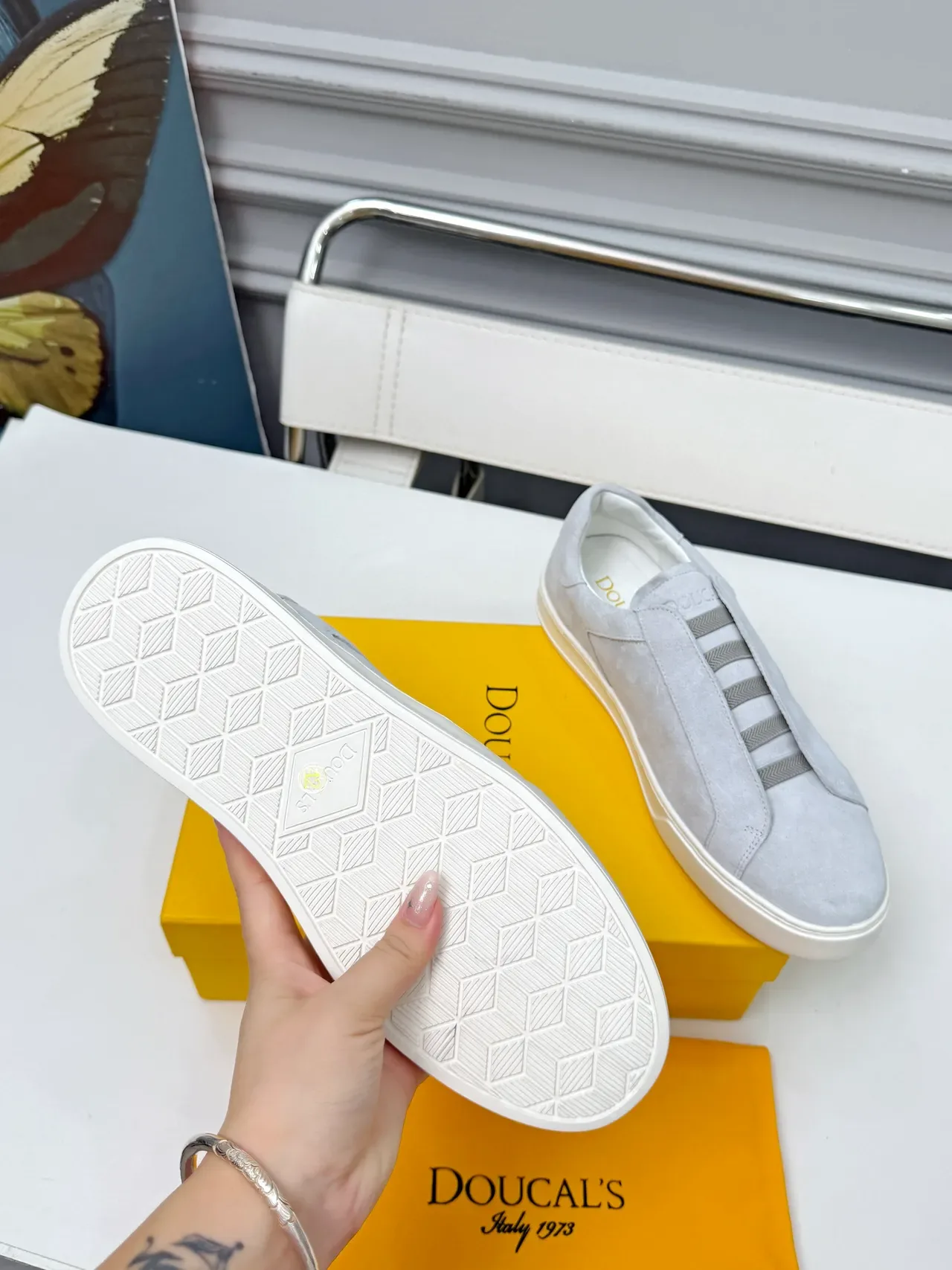 Doucal's Chaussures Lifestyle en Daim Gris à Enfiler 2