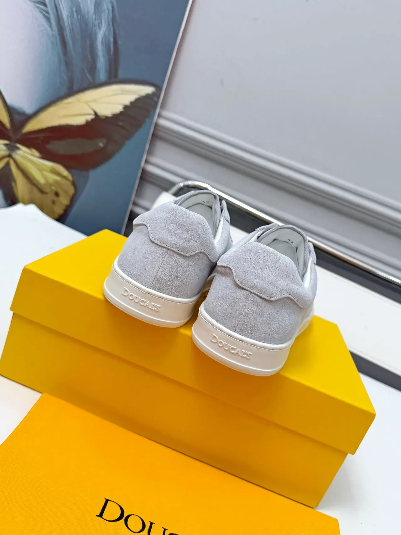 Doucal's Chaussures Lifestyle en Daim Gris à Enfiler 3