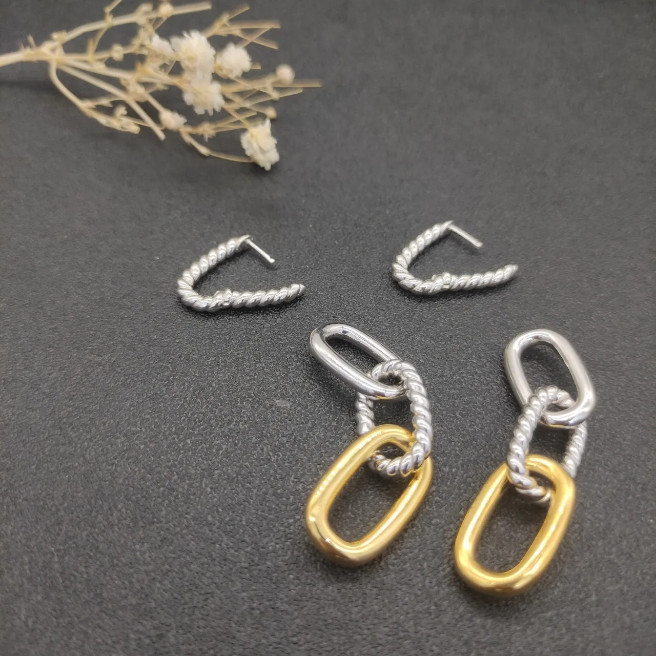 Dual-Tone Twisted Rope Link Earrings 2