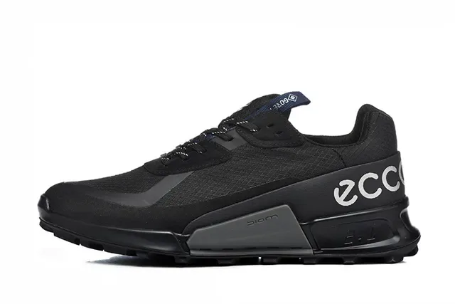 ECCO Black Blue Mesh And Synthetic Overlay Upper Angular Sculpted Midsole Lifestyle Sneakers 2