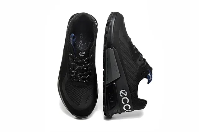 ECCO Black Blue Mesh And Synthetic Overlay Upper Angular Sculpted Midsole Lifestyle Sneakers 7