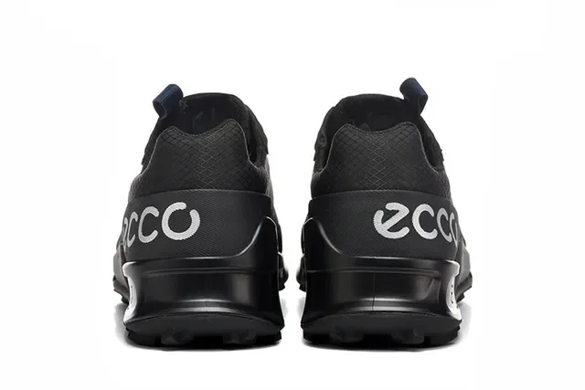 ECCO Black Blue Mesh And Synthetic Overlay Upper Angular Sculpted Midsole Lifestyle Sneakers 8