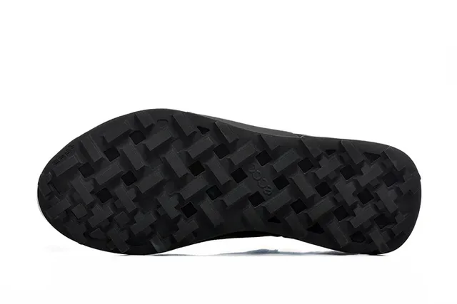 ECCO Black Blue Mesh And Synthetic Overlay Upper Angular Sculpted Midsole Lifestyle Sneakers 9
