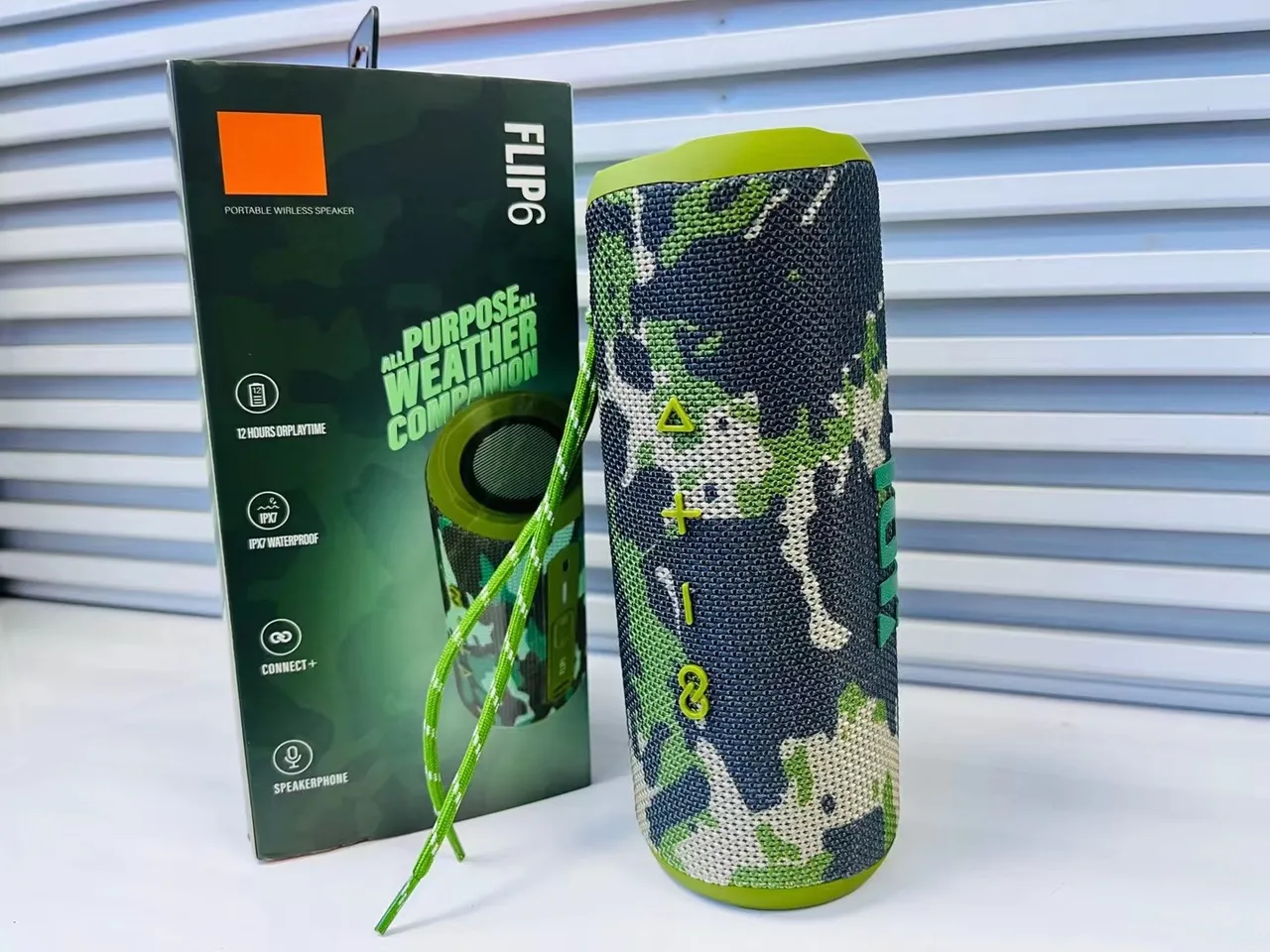 FLIP6 Army Green Cylindrical Fabric-Wrapped Portable Speaker 6