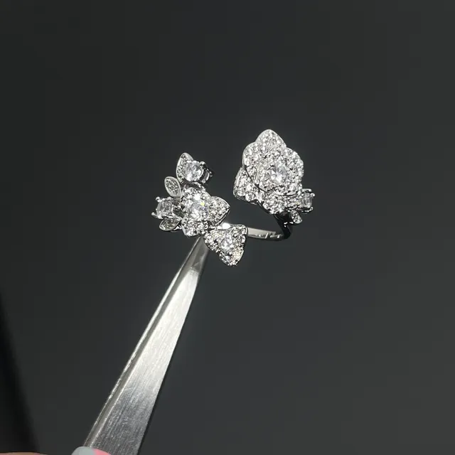 Floral Pavé Crystal Gold-Tone Open Ring 3