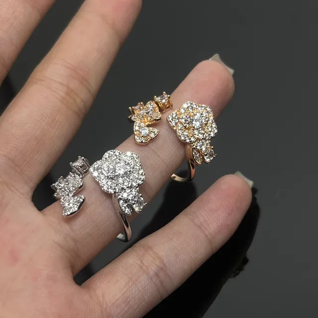 Floral Pavé Crystal Gold-Tone Open Ring 4
