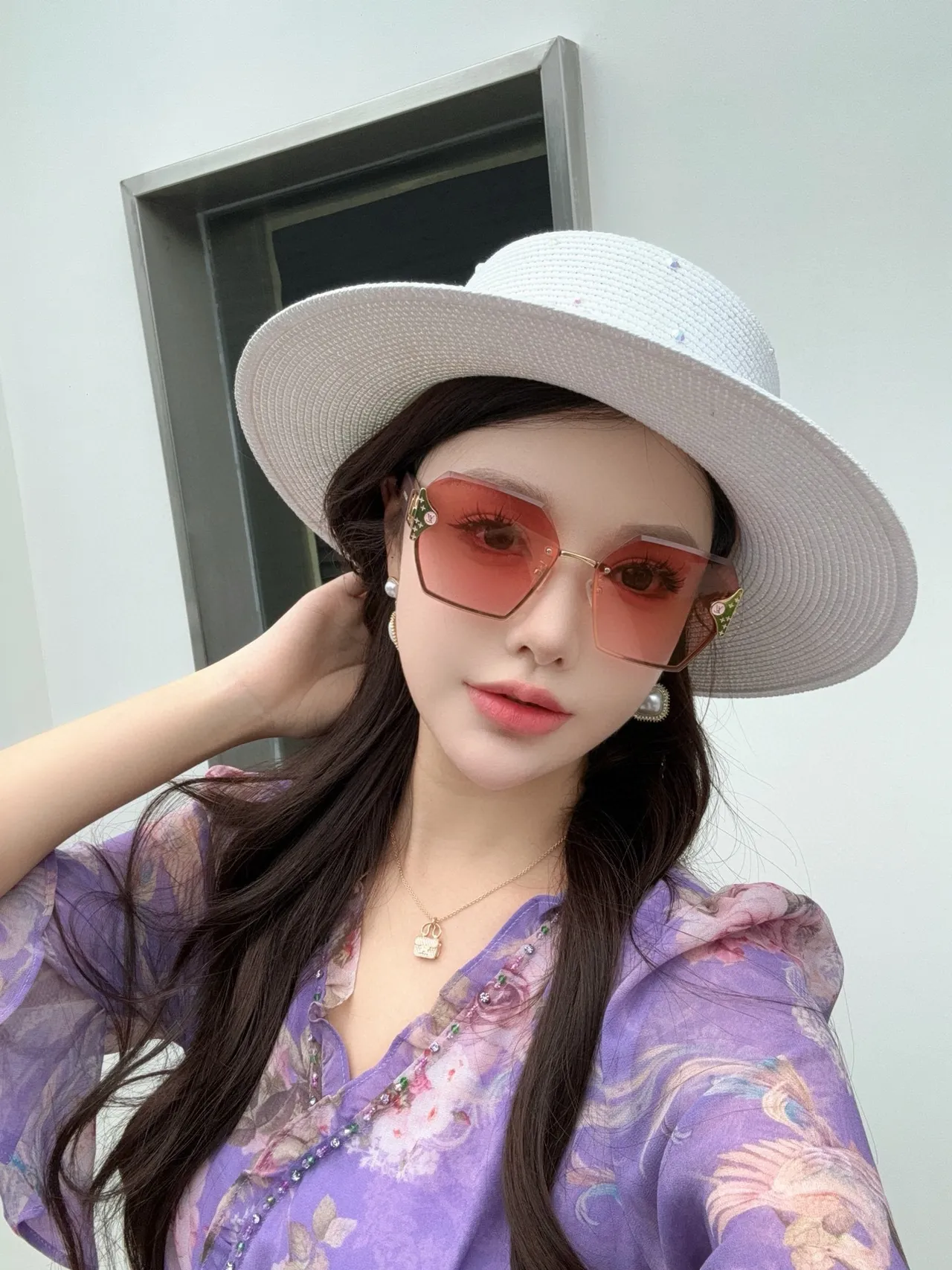 Geometric Hexagonal Frame Gradient Tinted Sunglasses 6