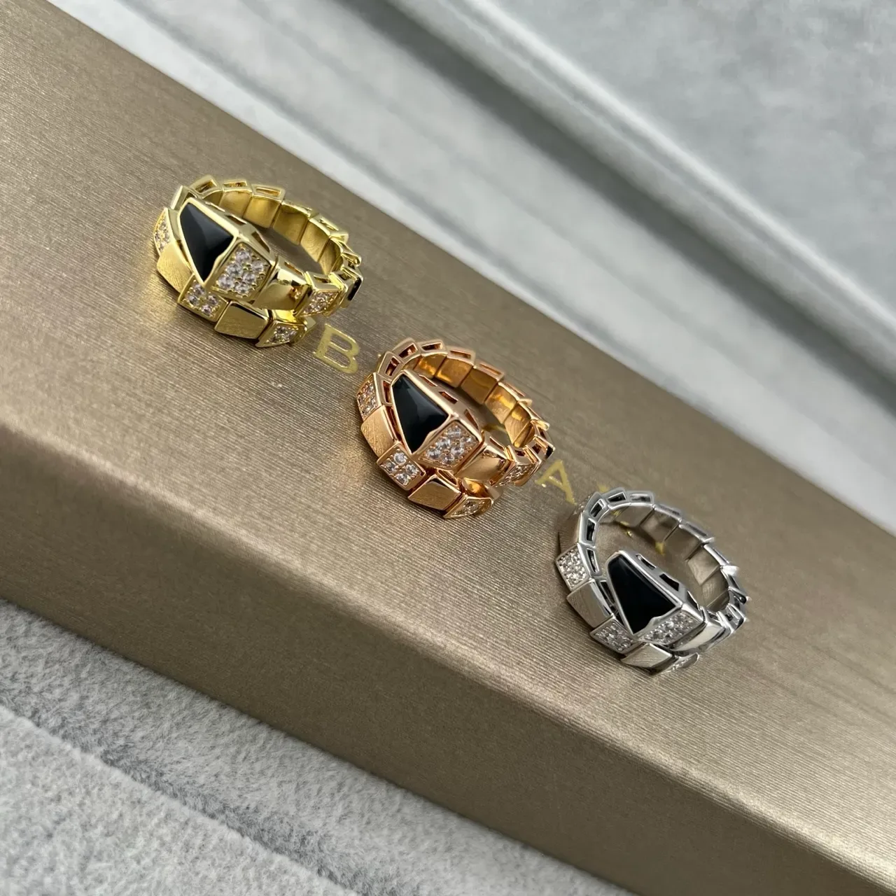 Geometric Pavé-Diamond Triangular-Stone Rings 6