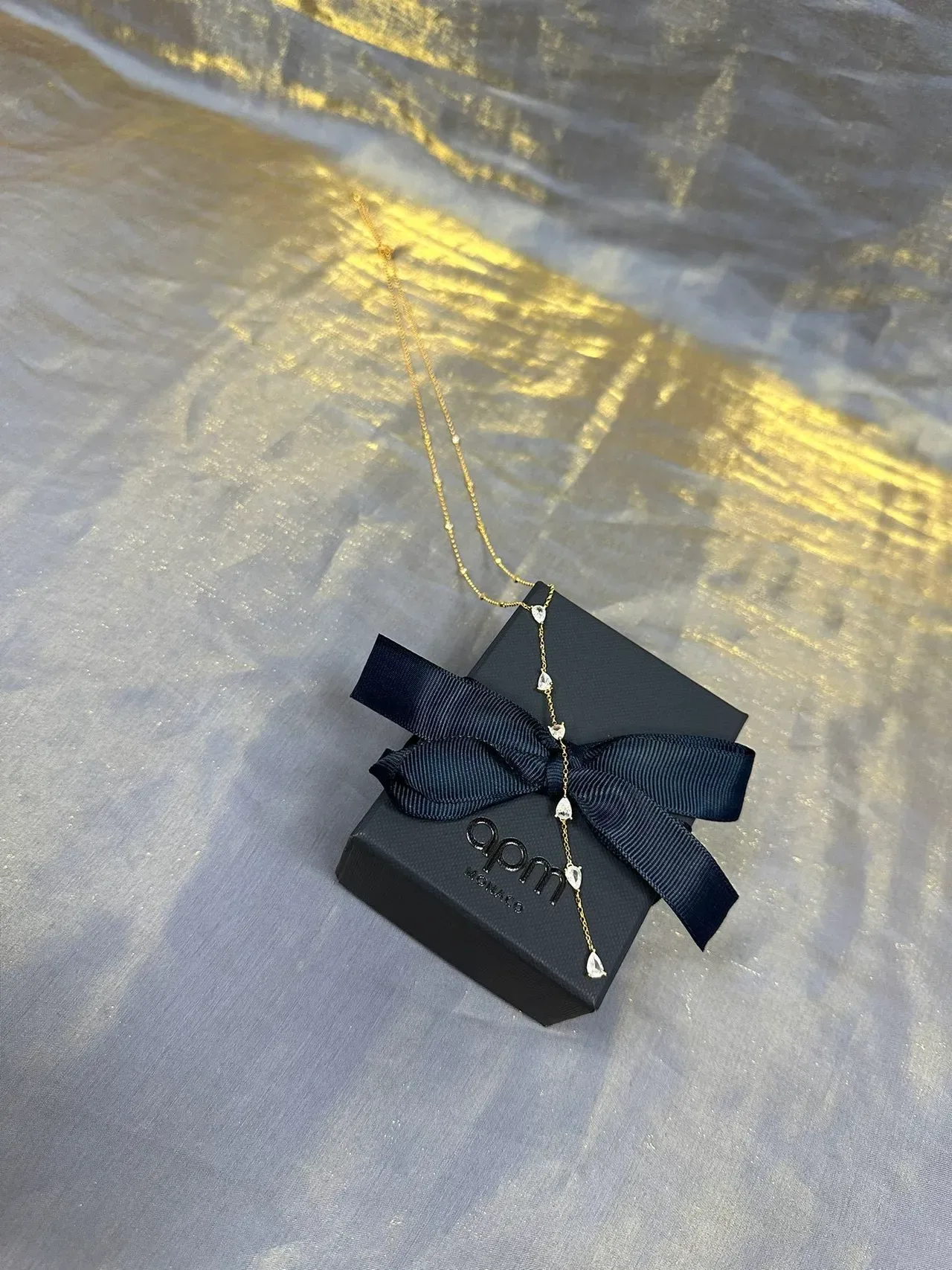 Gold Blue Chain Y-Drop Lariat Necklace 4