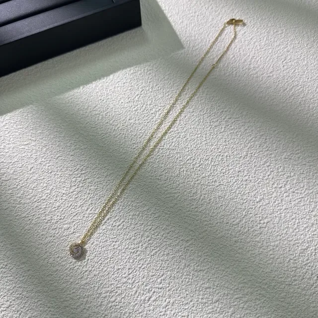 Gold Chain Multi-Halo Crystal Pendant Necklace 4