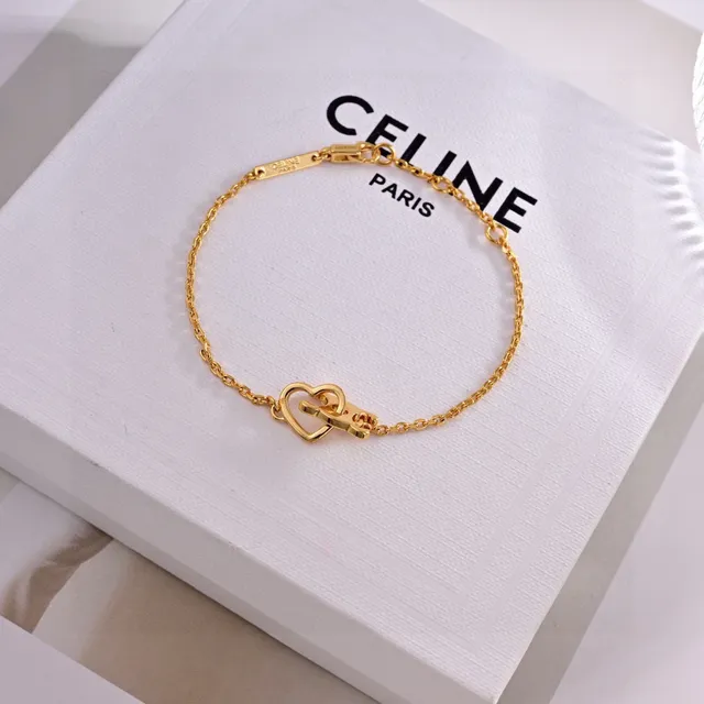 Gold Chain Openwork Pendant Necklace 4