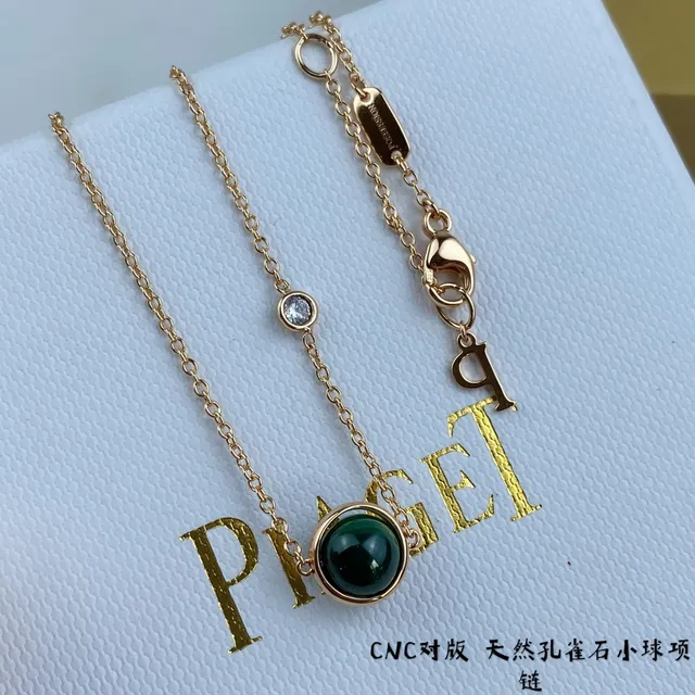 Gold Green Chain Round Cabochon Pendant Necklace 7