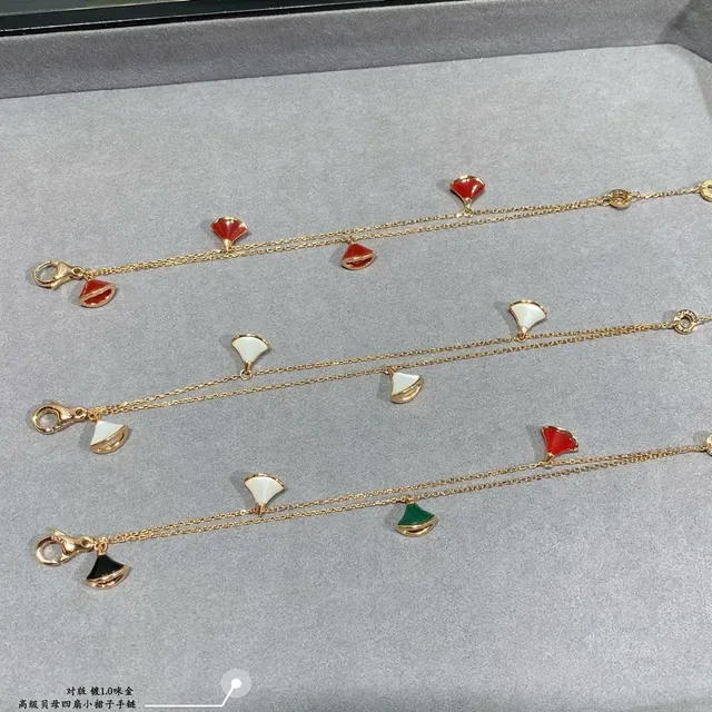 Gold Multicolor Chain Fan-Shaped Pendants Bracelet 5