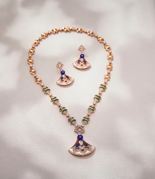 Gold Multicolor Fan-Shaped Pavé-Set Diamonds Earrings 6