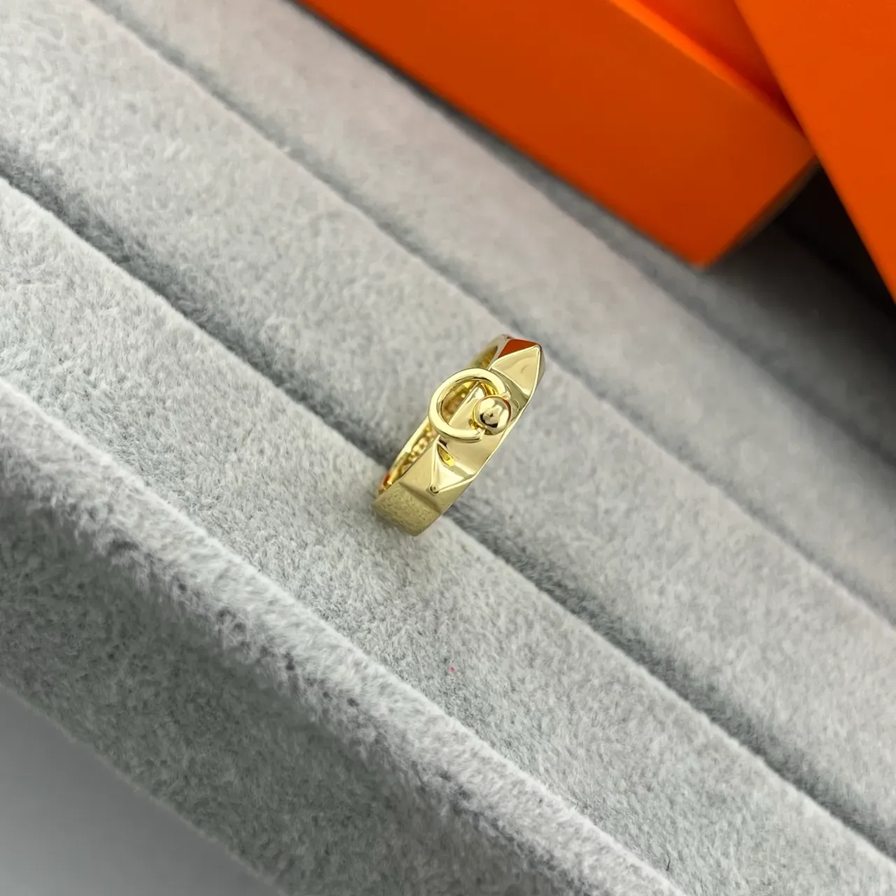 Gold Silver Geometric Band Polished Metal Ring 5