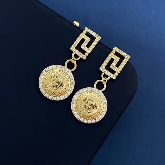 Gold Silver Greek Key Link Chain Coin-Style Medusa Medallion Necklace 4