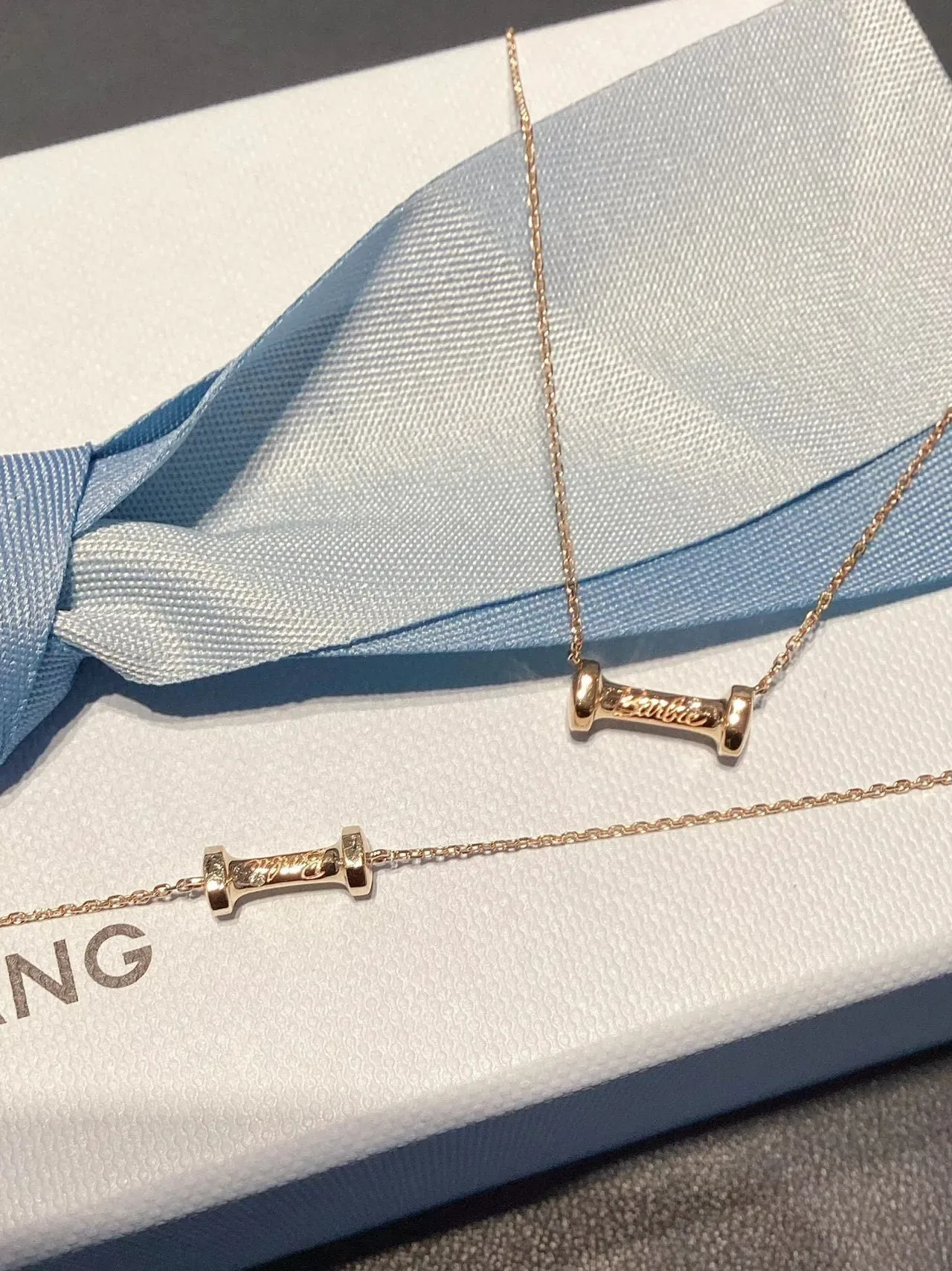 Gold-Tone Cylindrical Bar Pendant Necklace 3
