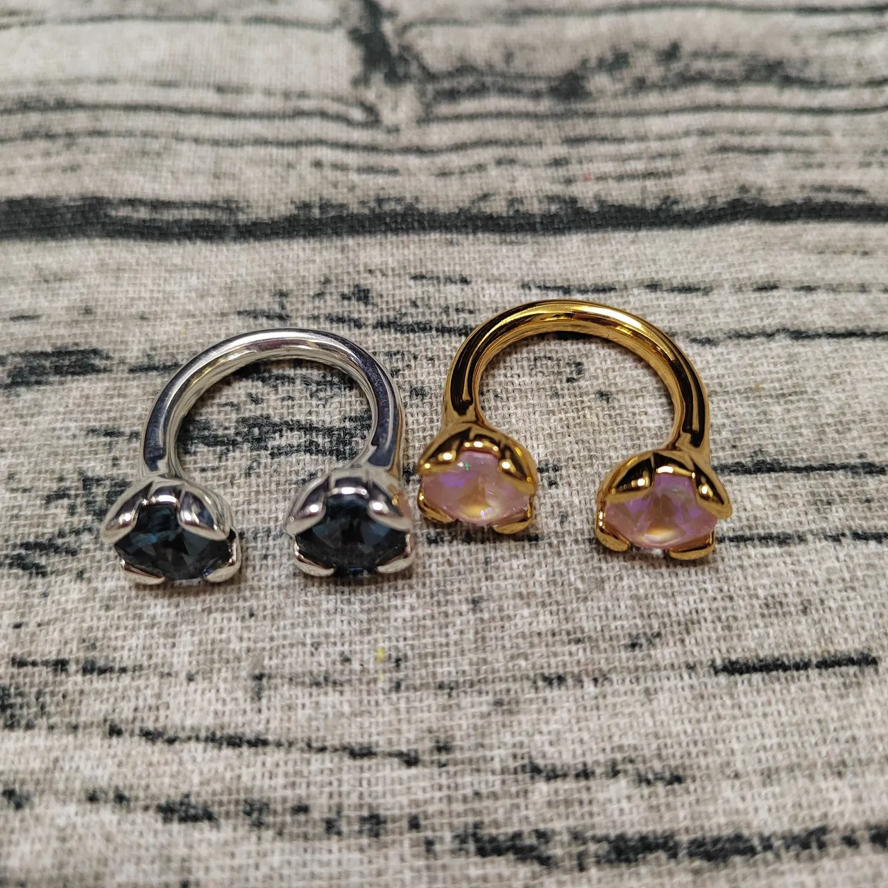 Gold-Tone Faceted Iridescent Pink Stone Rings 4
