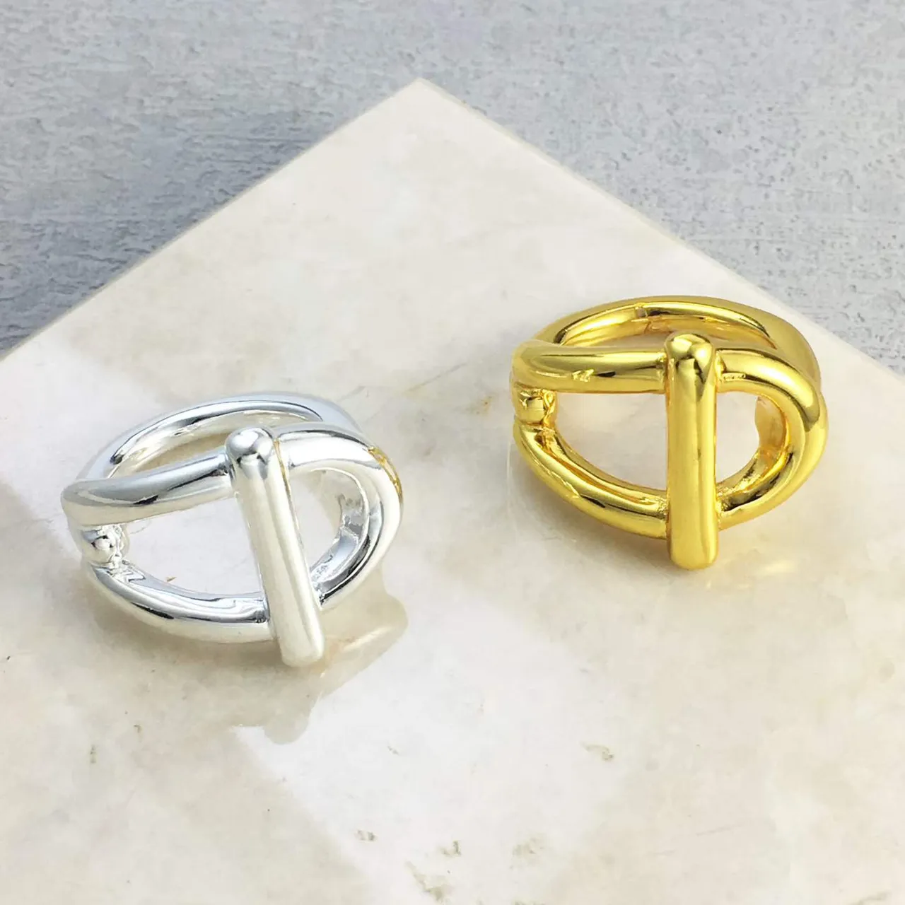 Gold-Tone Faceted Iridescent Pink Stone Rings 16