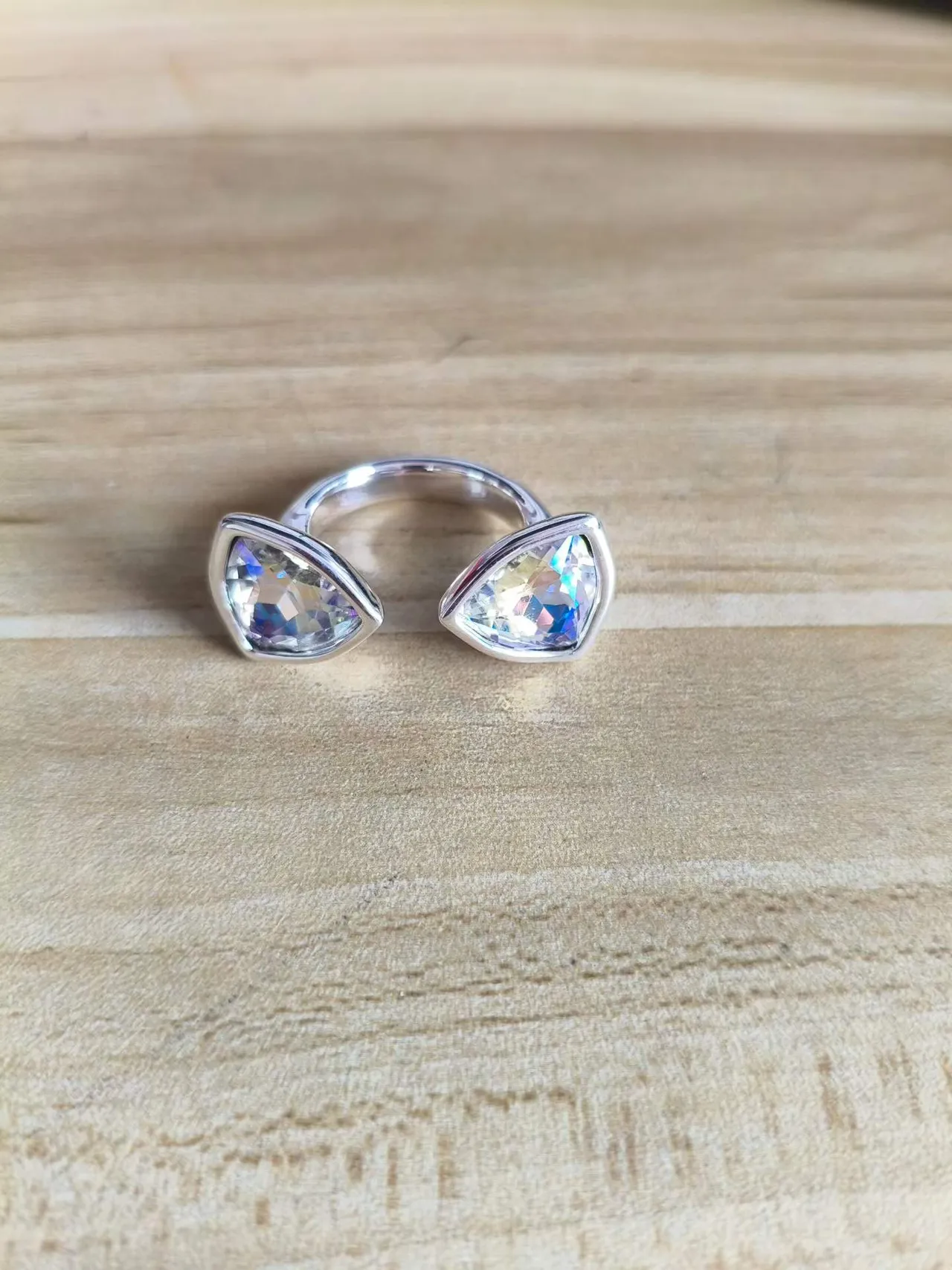 Gold-Tone Faceted Iridescent Pink Stone Rings 17
