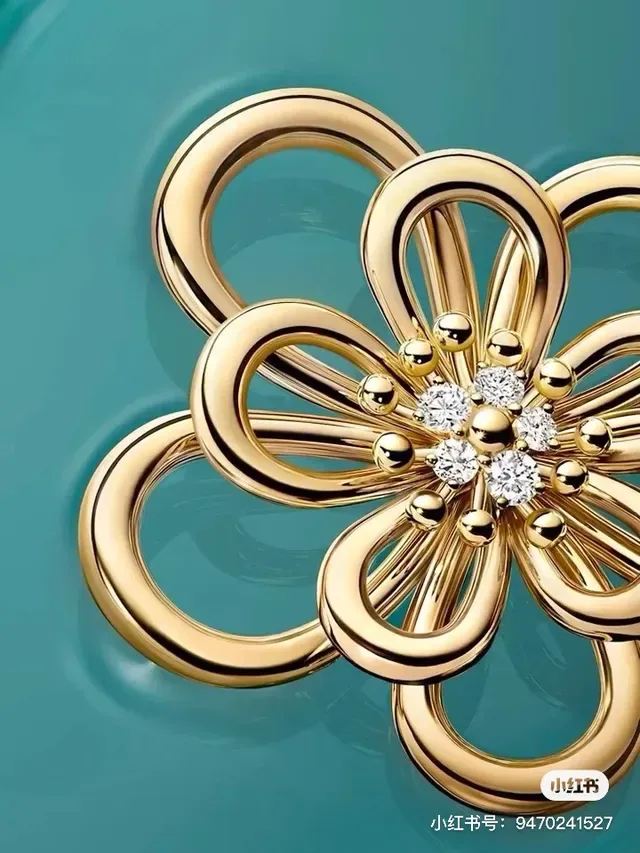 Gold-Tone Floral Open-Ring Crystal Pendant Necklace 4