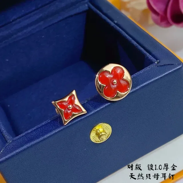 Gold-Tone Mother-of-Pearl Floral Stud Earrings 4