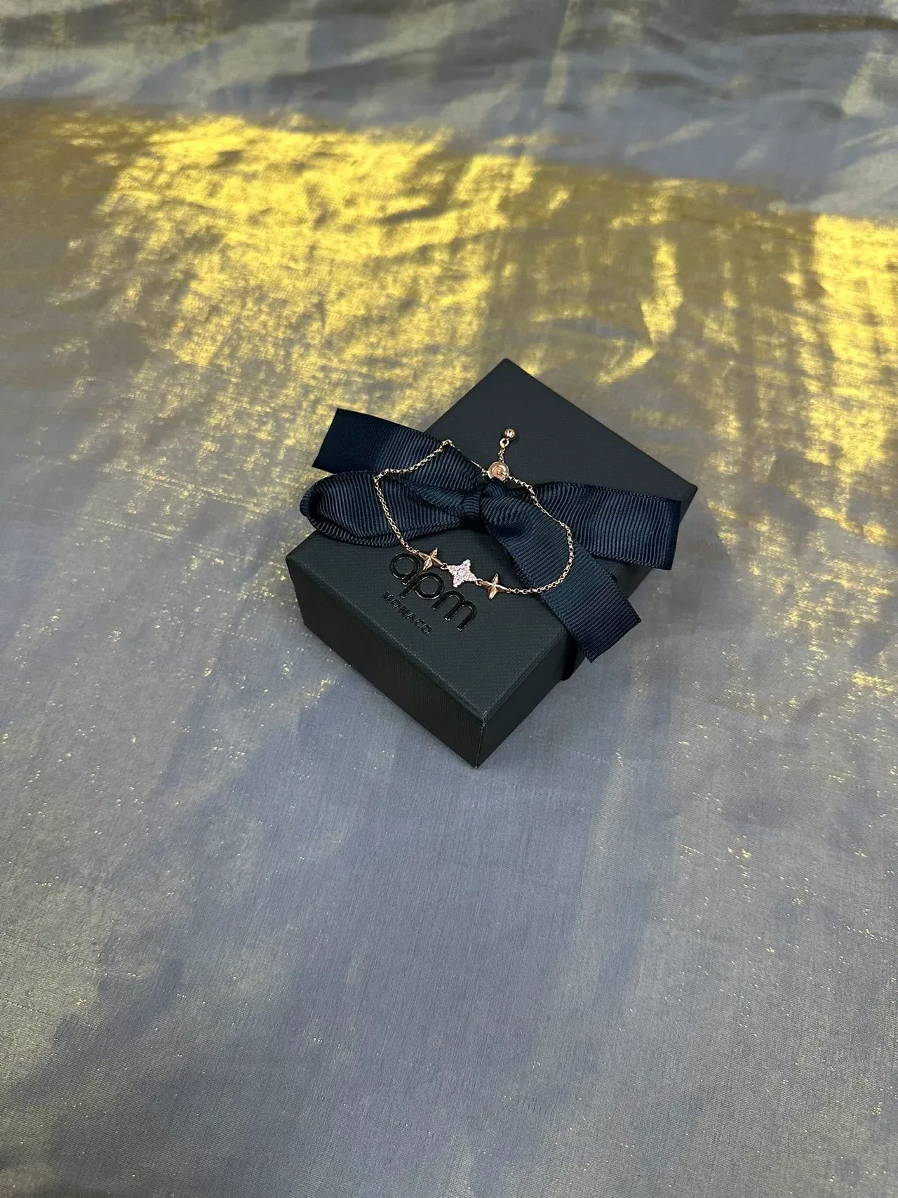 Gold-Tone Pavé Star Motif Chain Bracelet 6