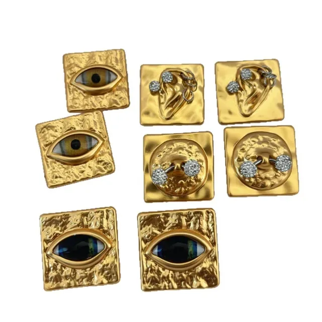 Gold-Tone Square Eye Motif Stud Earrings 6