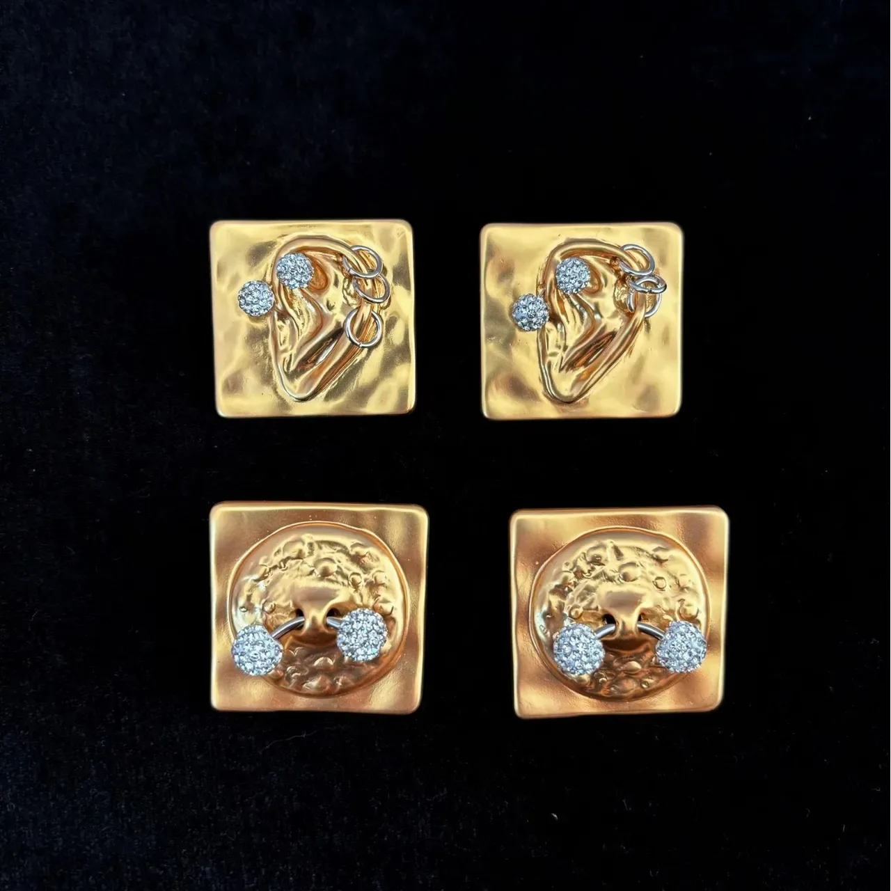 Gold-Tone Square Eye Motif Stud Earrings 8
