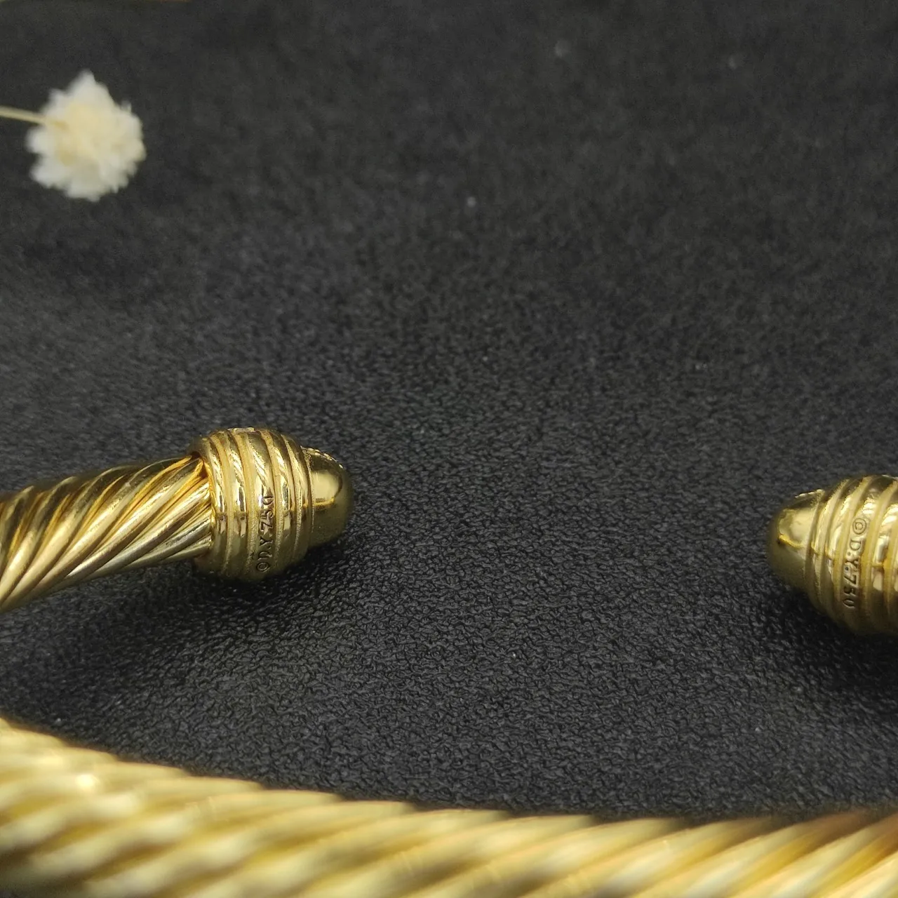 Gold Transparent Twisted Cable Pavé-Set Terminals Bracelet 3