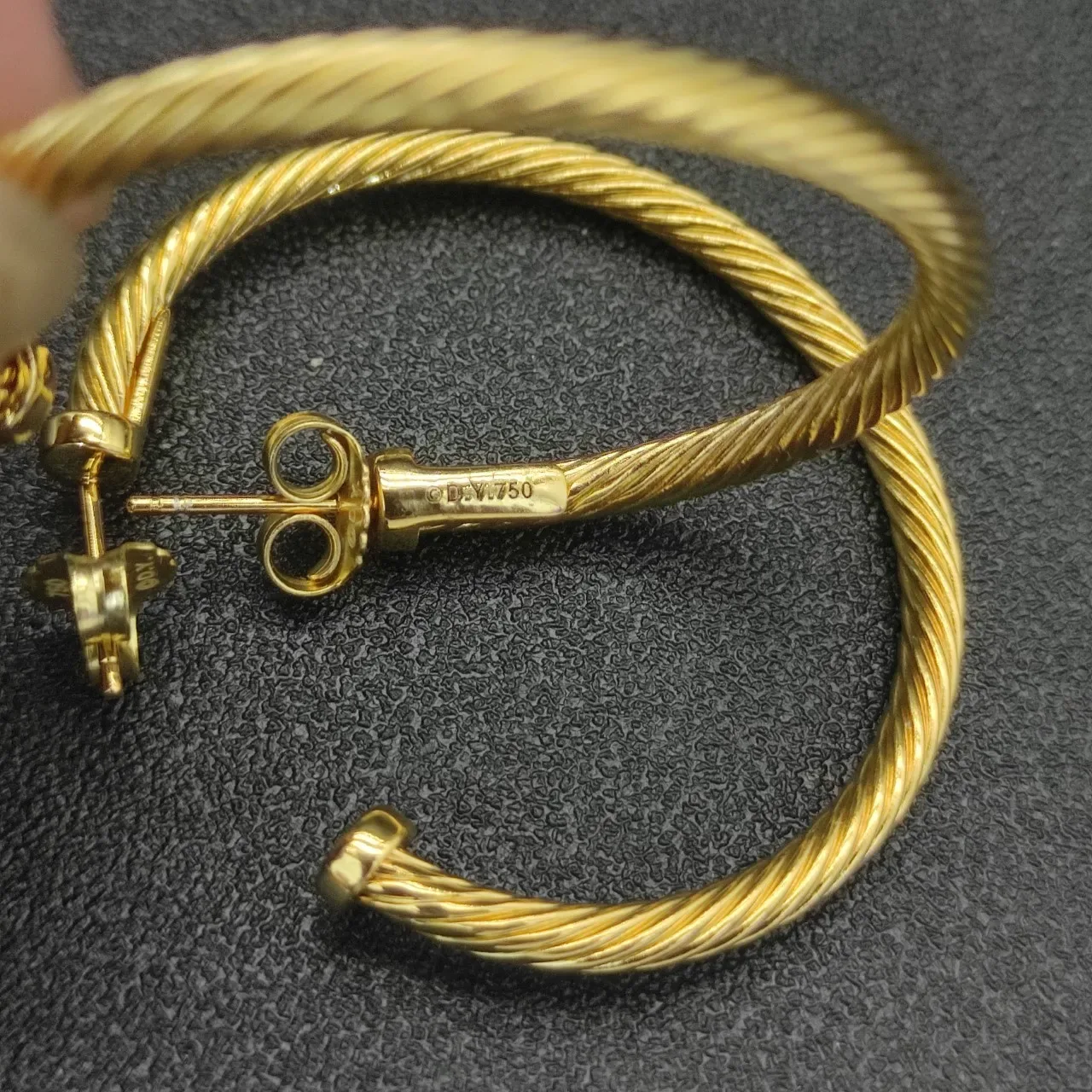 Gold Twisted Cable Hoop Earrings 6