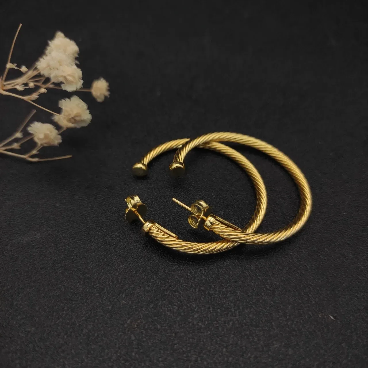 Gold Twisted Cable Hoop Earrings 9