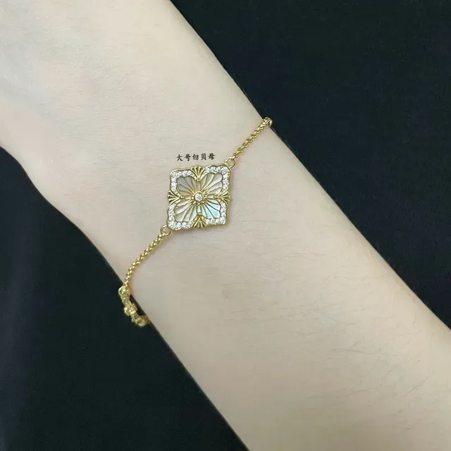 Gold White Chain Floral Motif Bracelet 8